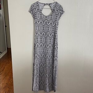 Ultra Flirt Black White Geometric Maxi Dress Keyhole Back Size L